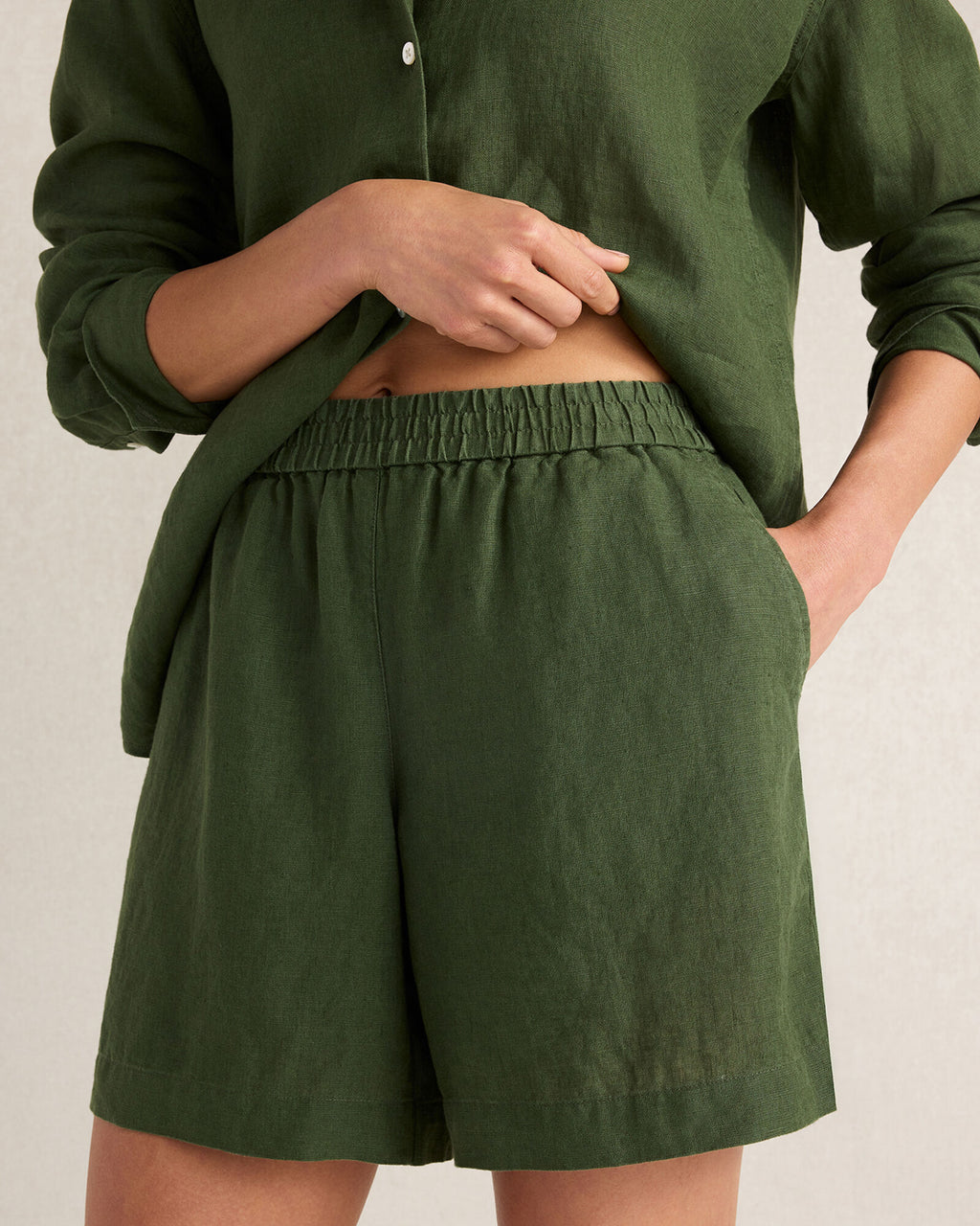 HAVEN Linen Pull-On Shorts